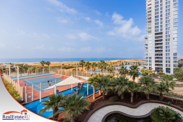 אהוד מנור 7 – עיר ימים